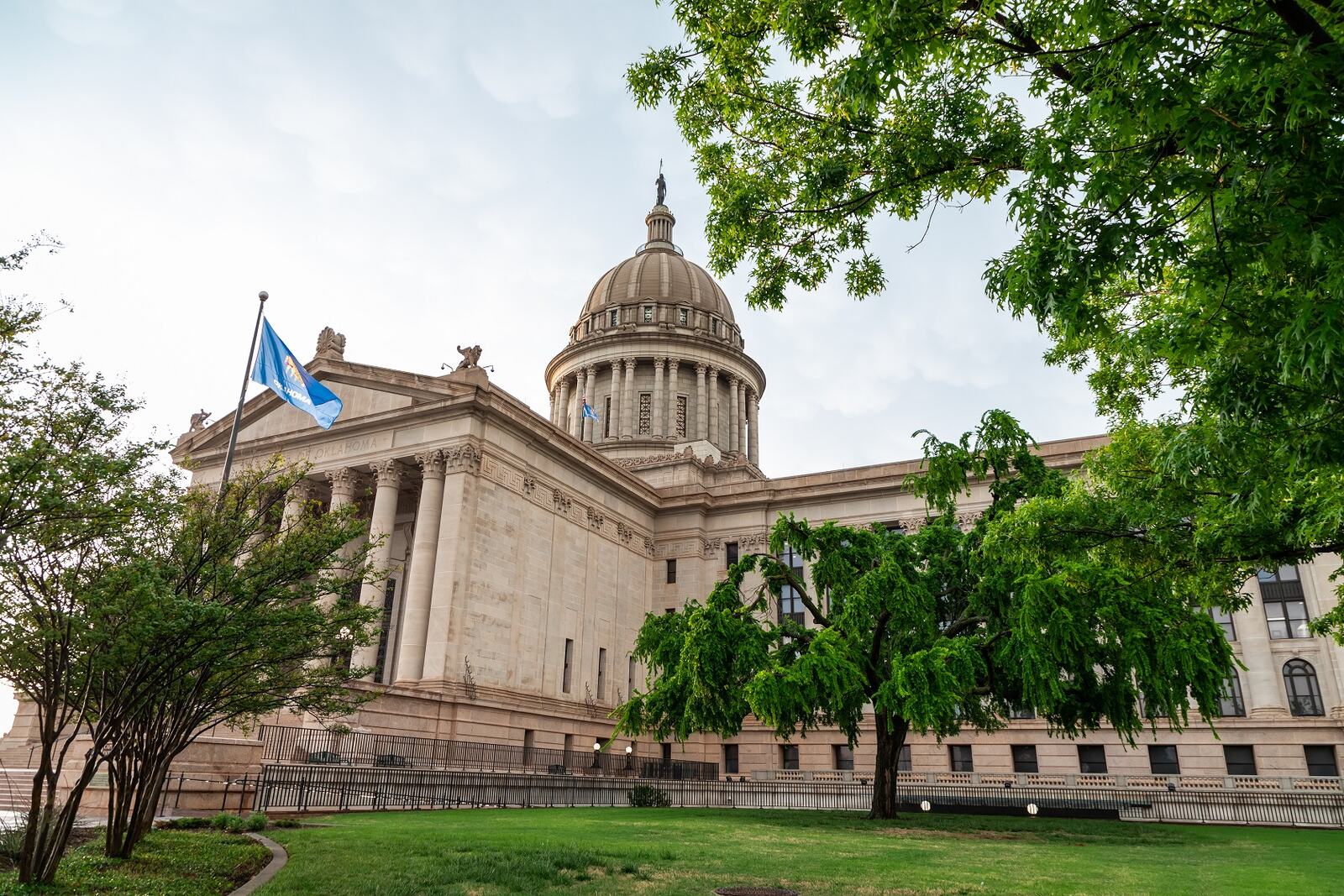 The Oklahoma State Capitol in Oklahoma City, its dome rising above the south portico.